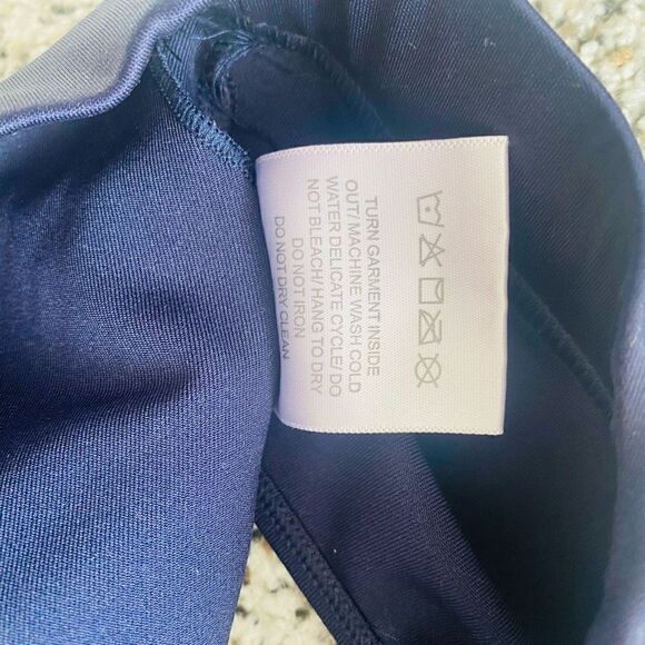 Laundry by Shelli Segal Crossover Removable Strap Sports Bra Size Large Navy J23 - Picture 6 of 13